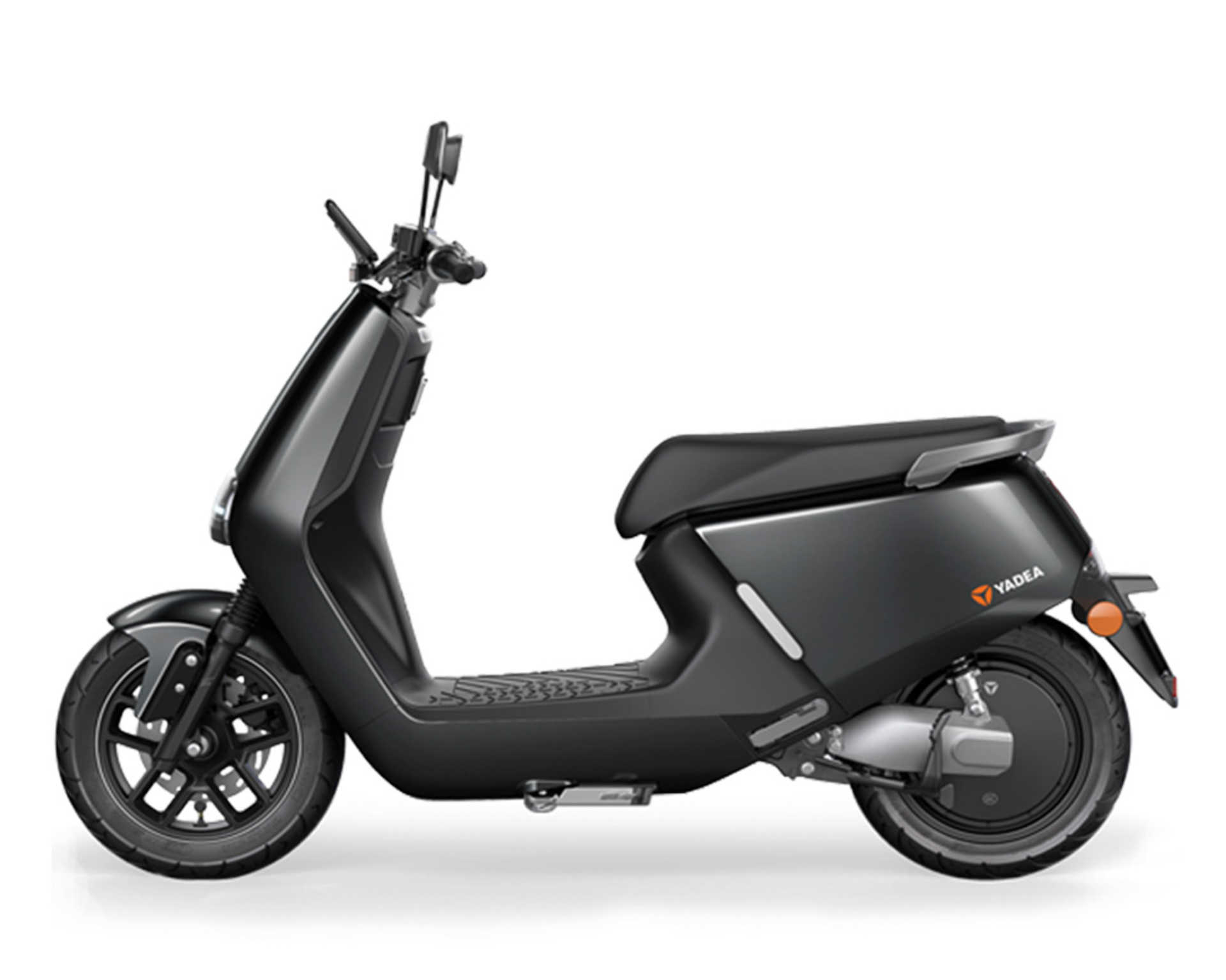 Xe máy điện Yadea G5